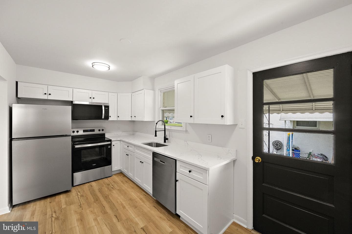 1350 Price Street photo 9