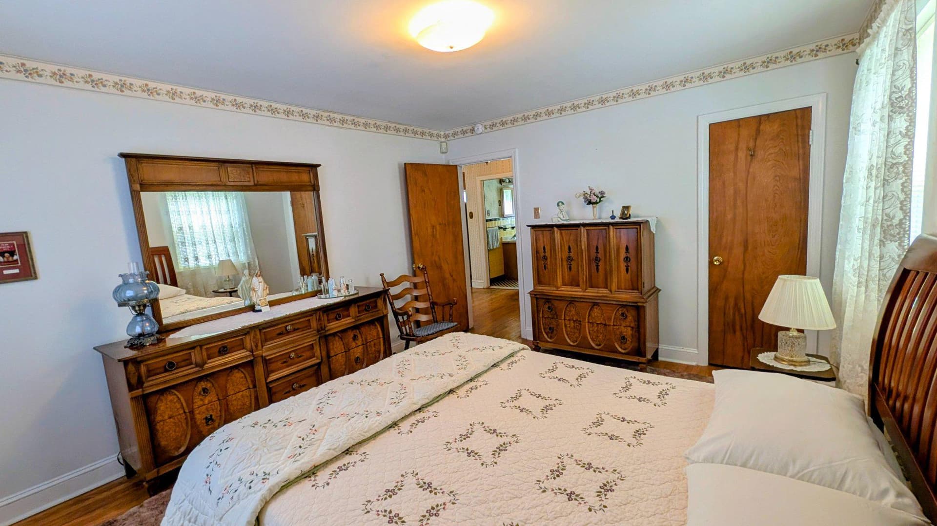 429 Evergreen Avenue photo 17