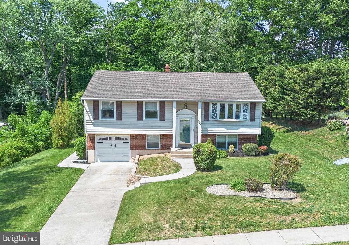 2404 Weir Road
