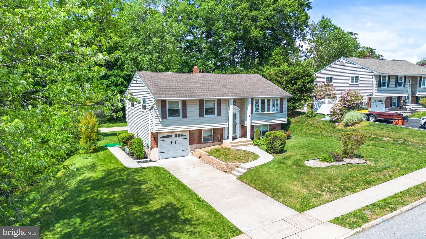 2404 Weir Road photo 2