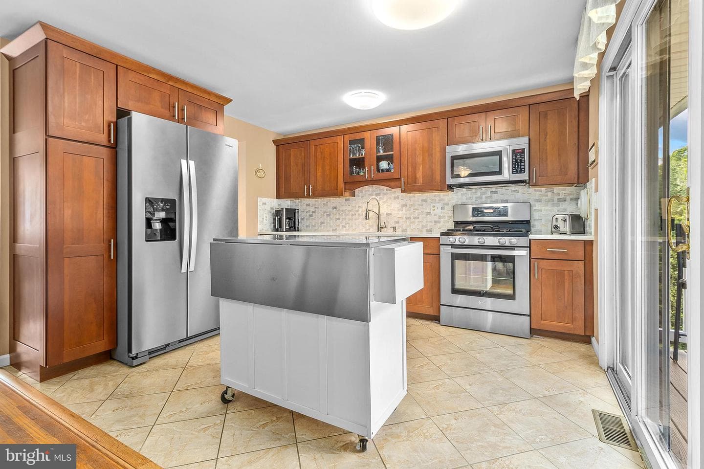 2404 Weir Road photo 9
