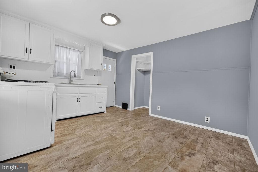 950 Thornton Road photo 9