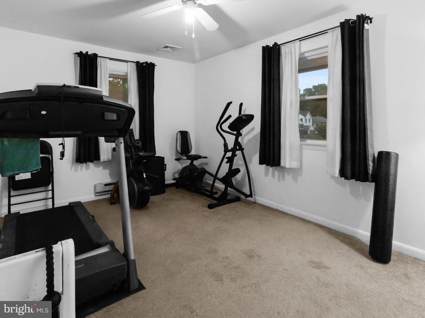 2928 Larkspur Lane photo 33