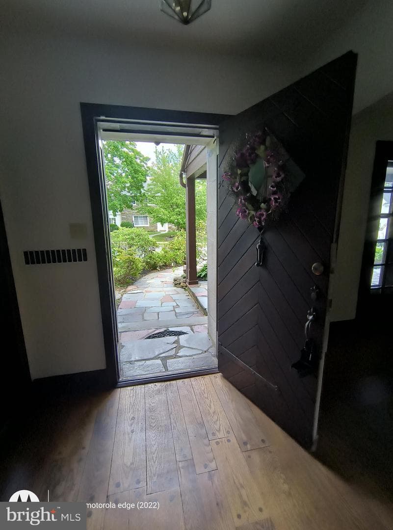 522 Brookfield Road photo 33