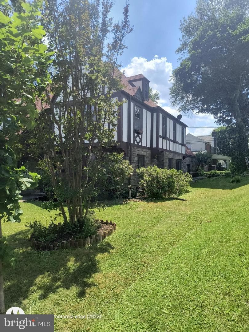 522 Brookfield Road photo 5