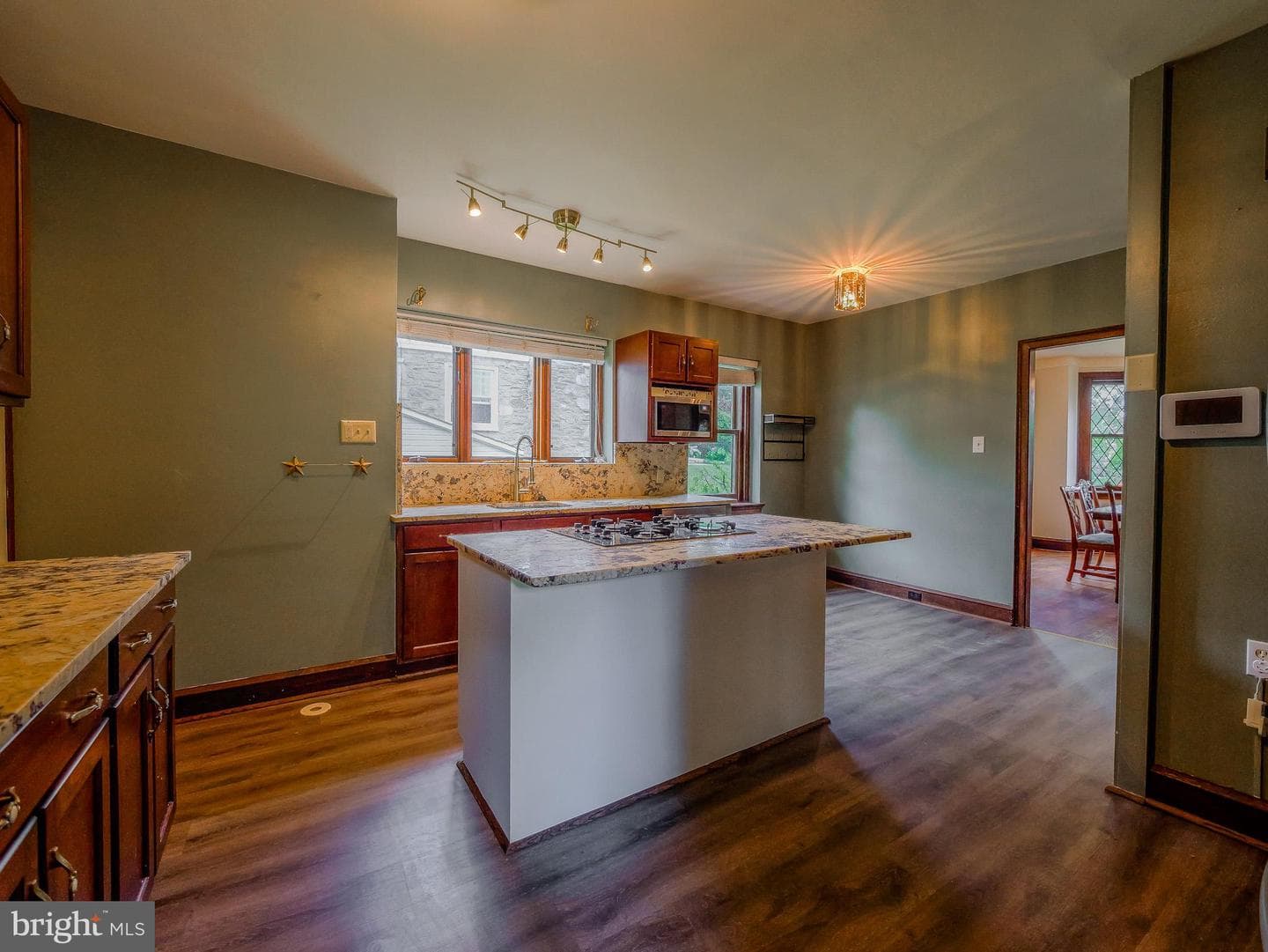 522 Brookfield Road photo 53