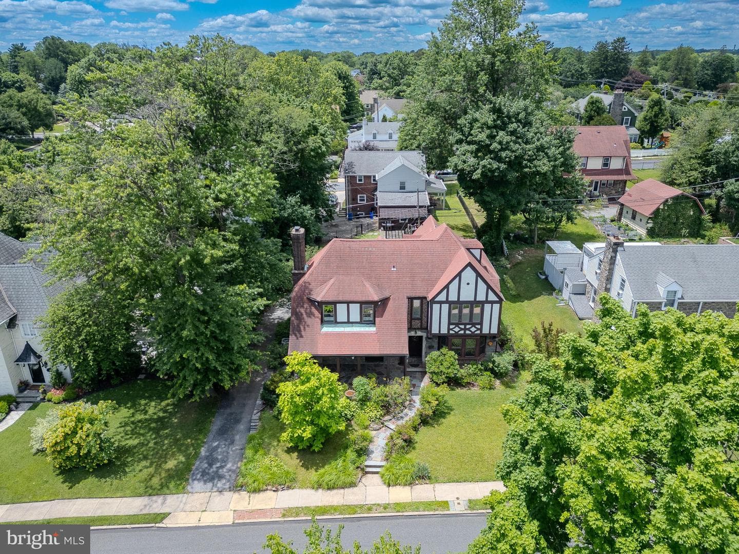 522 Brookfield Road photo 6