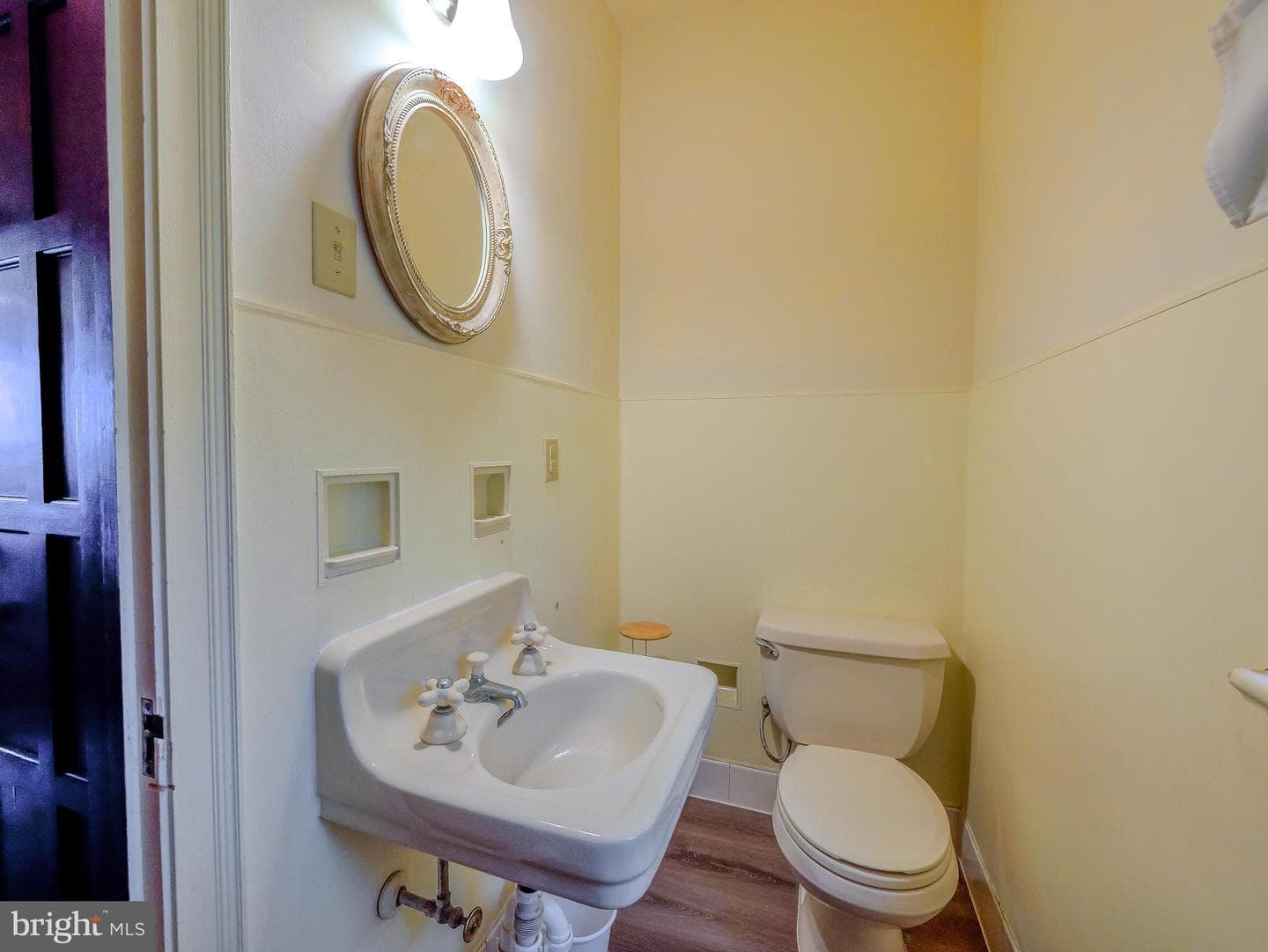 522 Brookfield Road photo 61