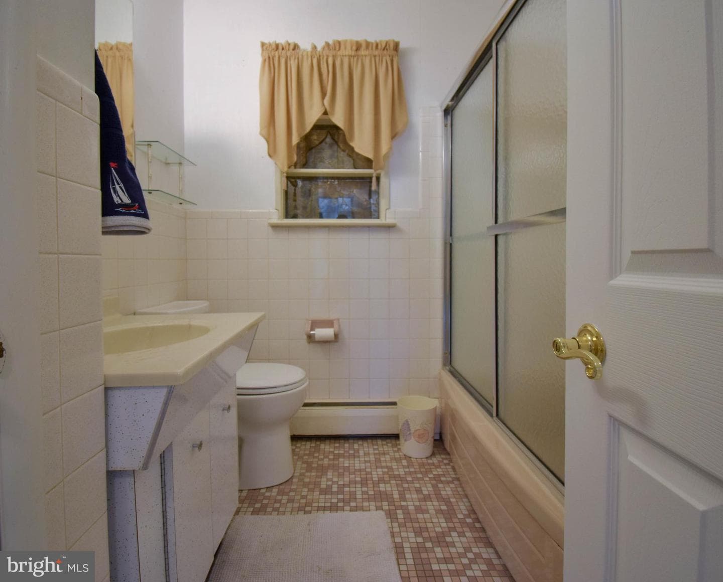 411 Sharp Avenue photo 13
