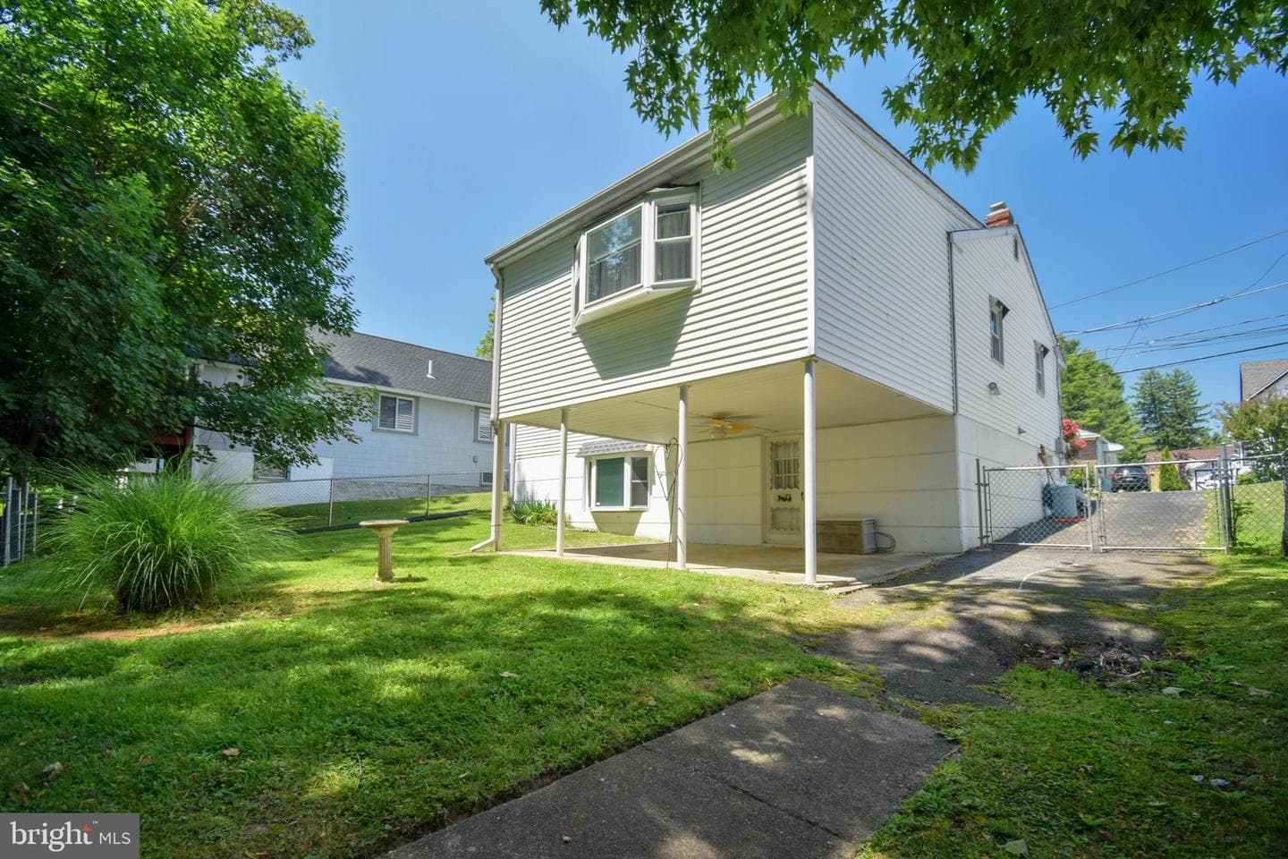 411 Sharp Avenue photo 22