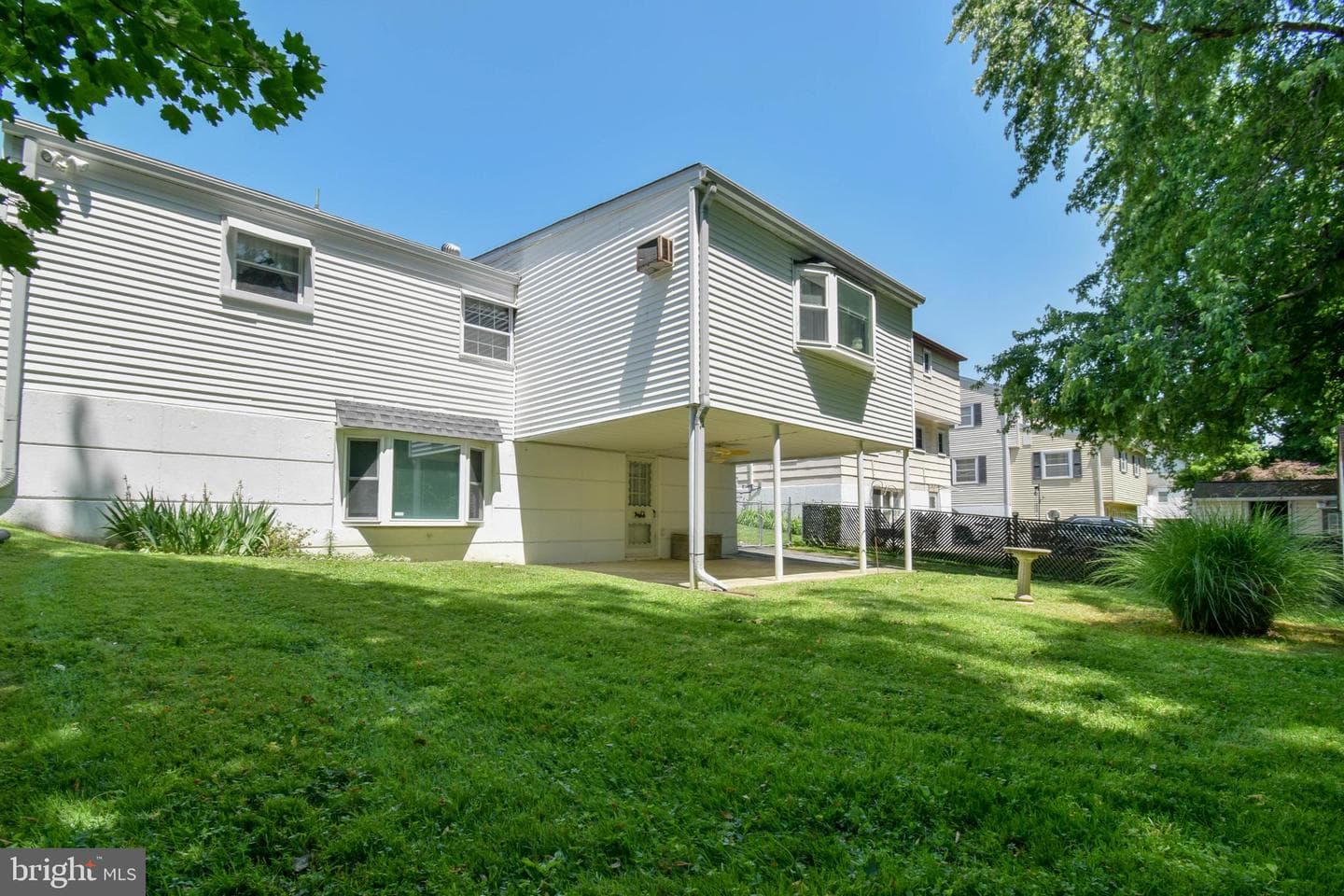 411 Sharp Avenue photo 23