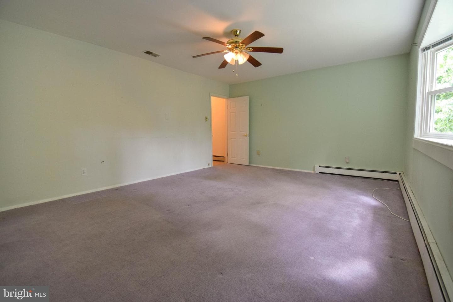 411 Sharp Avenue photo 9