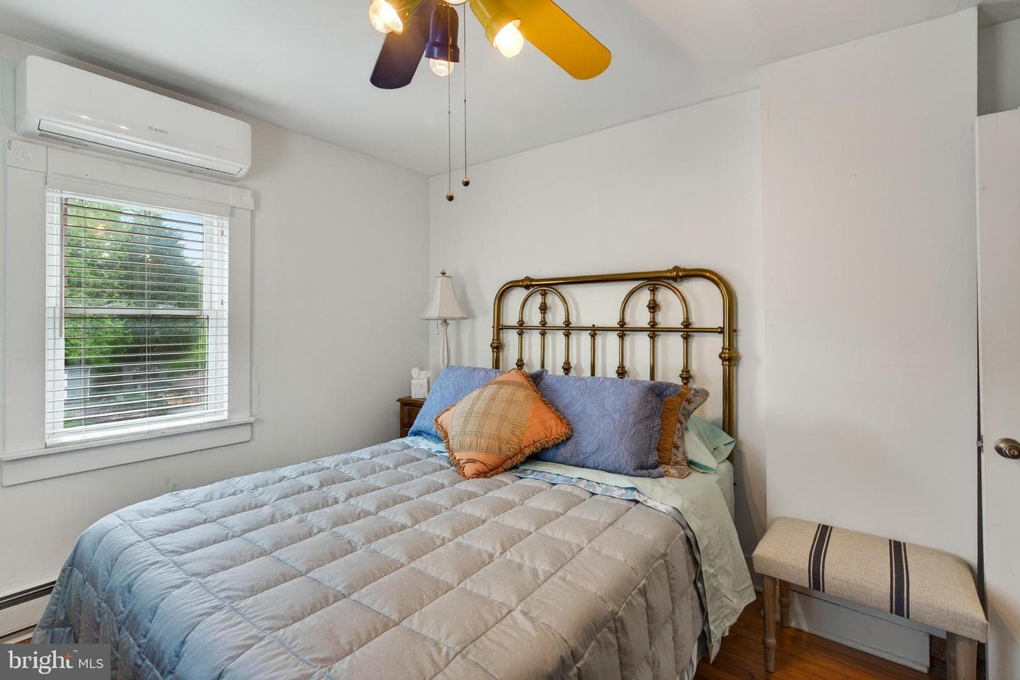 4941 Greenwood Street photo 17