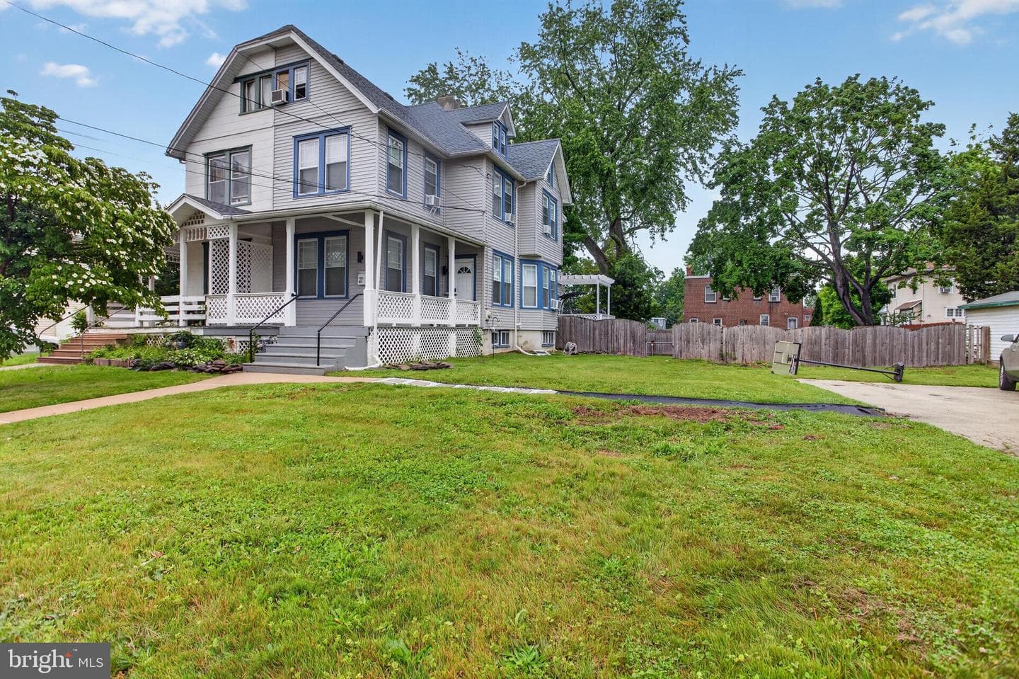 825 Andrews Avenue, Darby