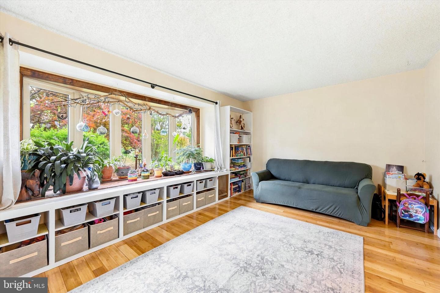 319 Willowbrook Road photo 3