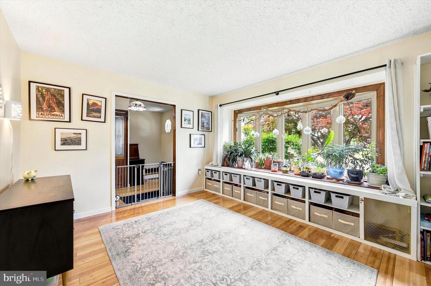 319 Willowbrook Road photo 4