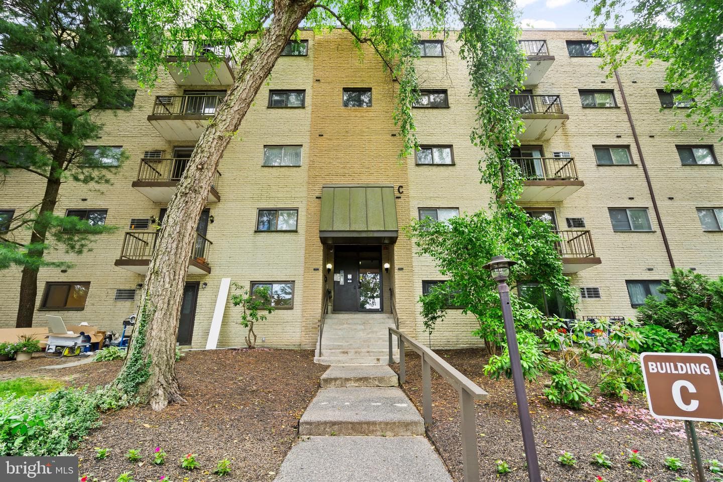 400 Glendale Road #35c