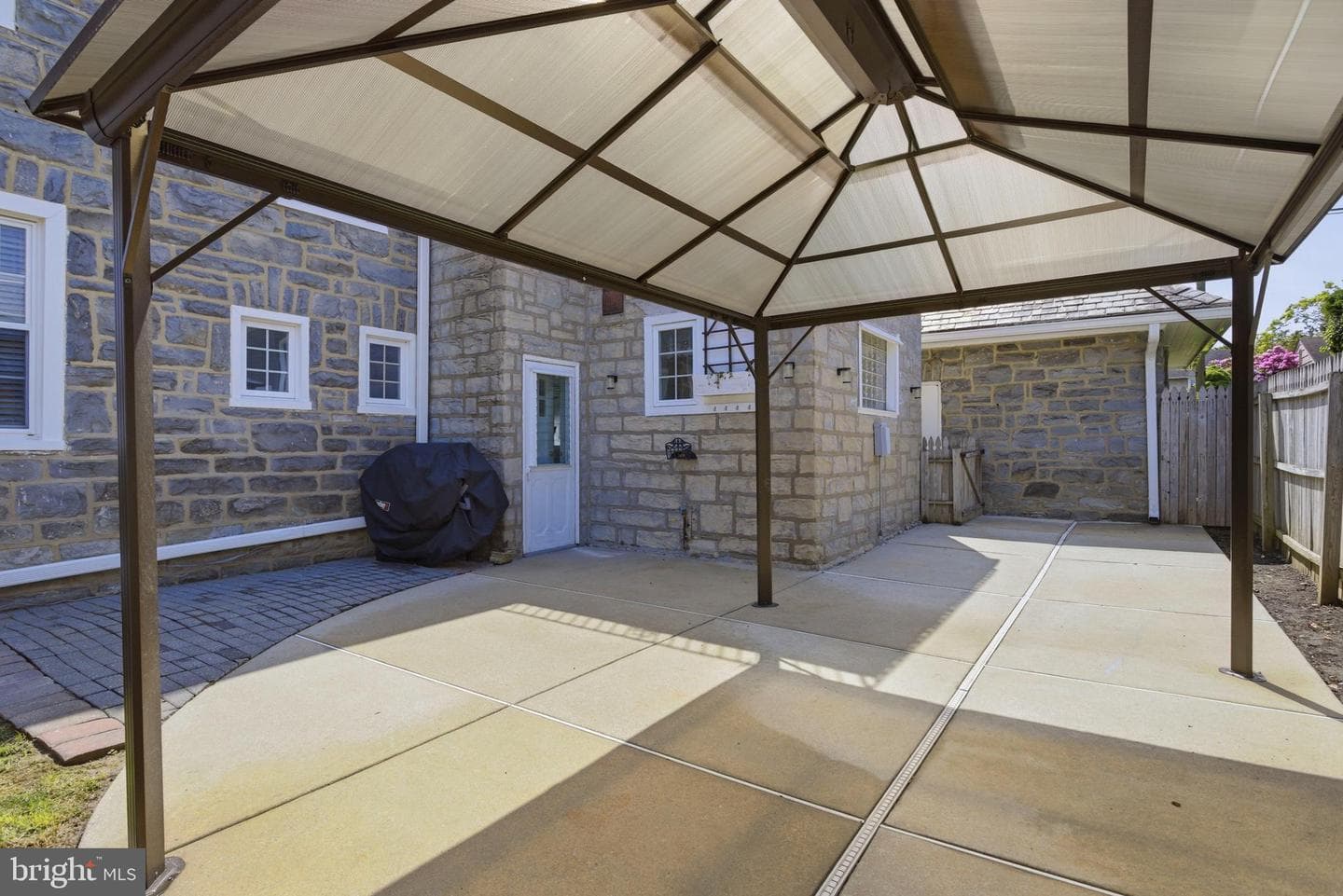 614 Drexel Avenue photo 42