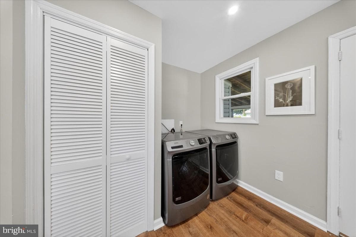 3405 Victor Avenue photo 11