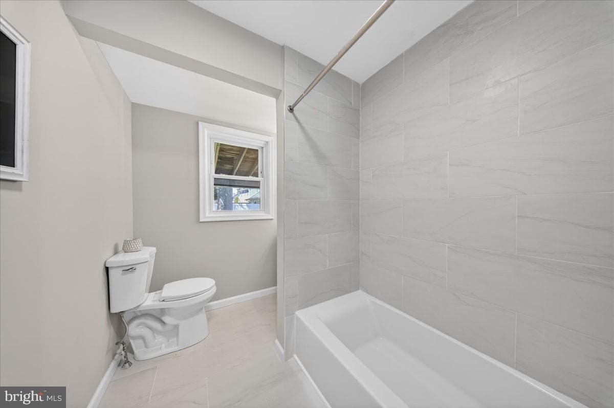 3405 Victor Avenue photo 13
