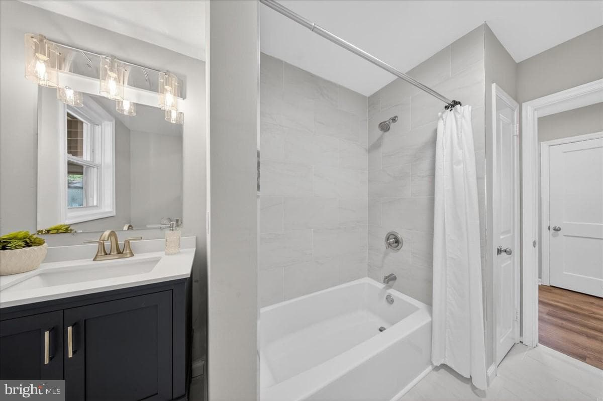 3405 Victor Avenue photo 14