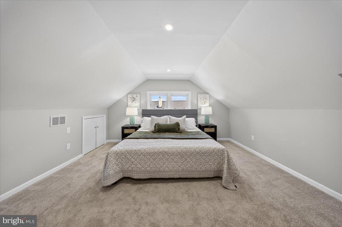 3405 Victor Avenue photo 19