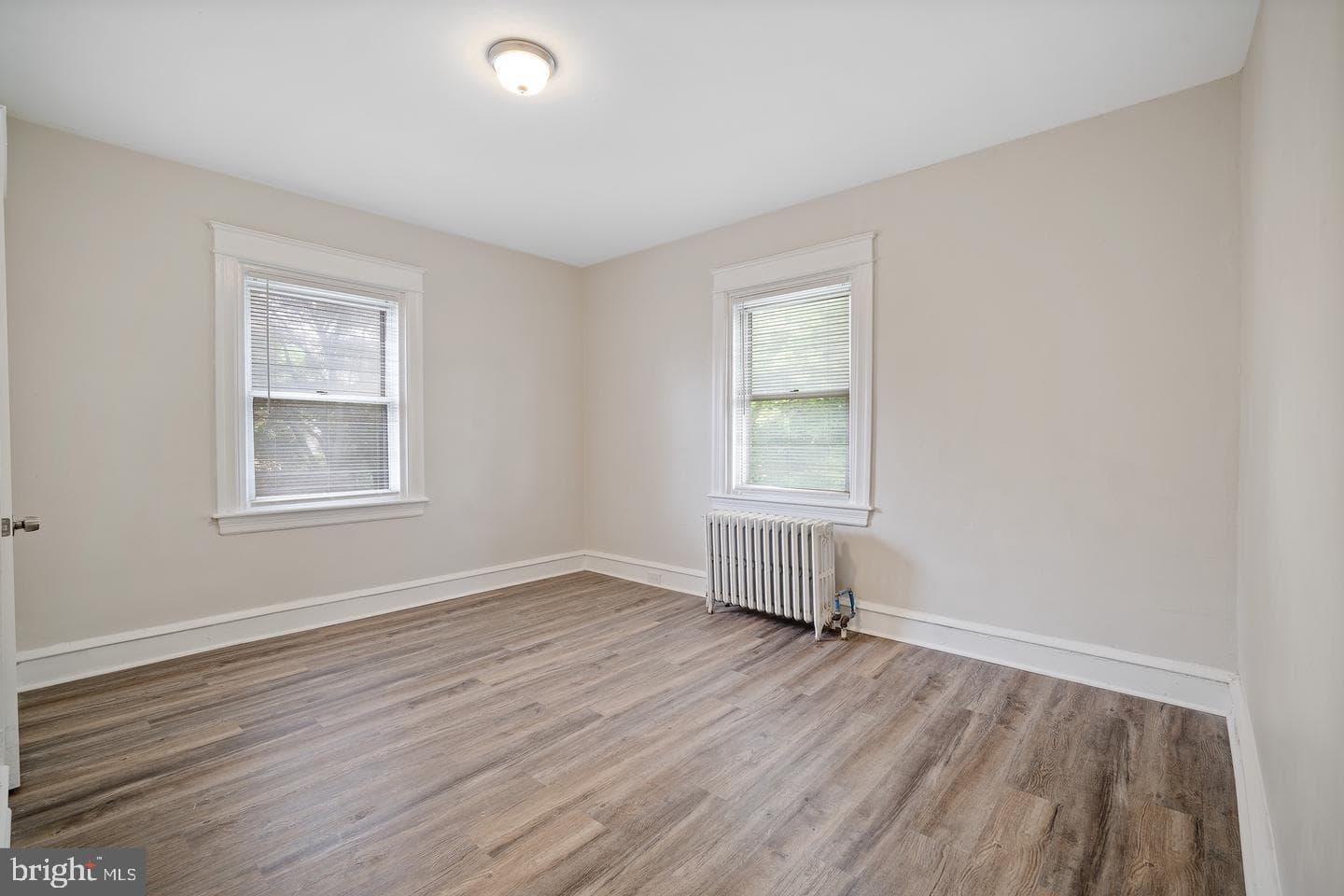 961 Bullock Avenue photo 15
