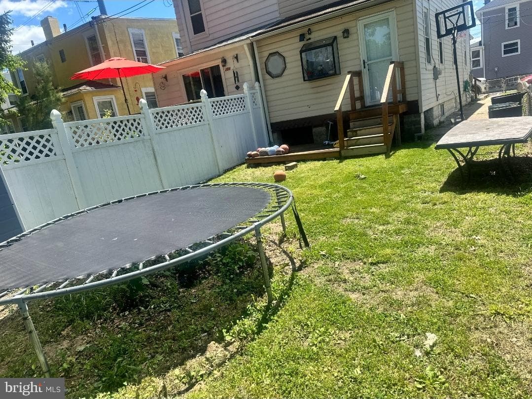 206 Harvey Avenue photo 43
