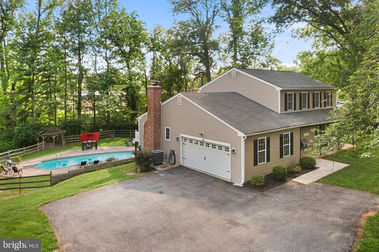 790 Concord Road photo 40