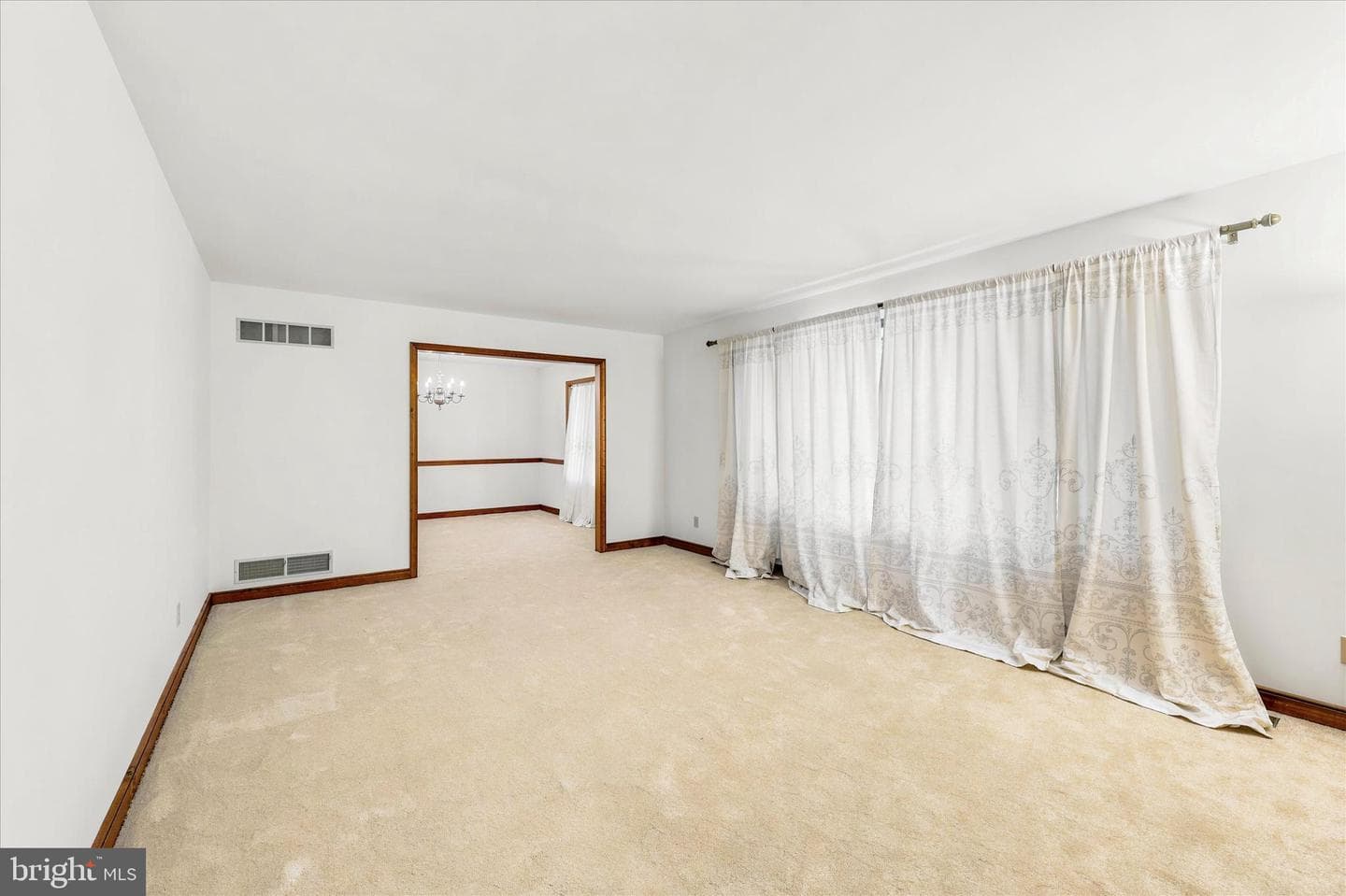 1295 Wakefield Ct Court photo 5