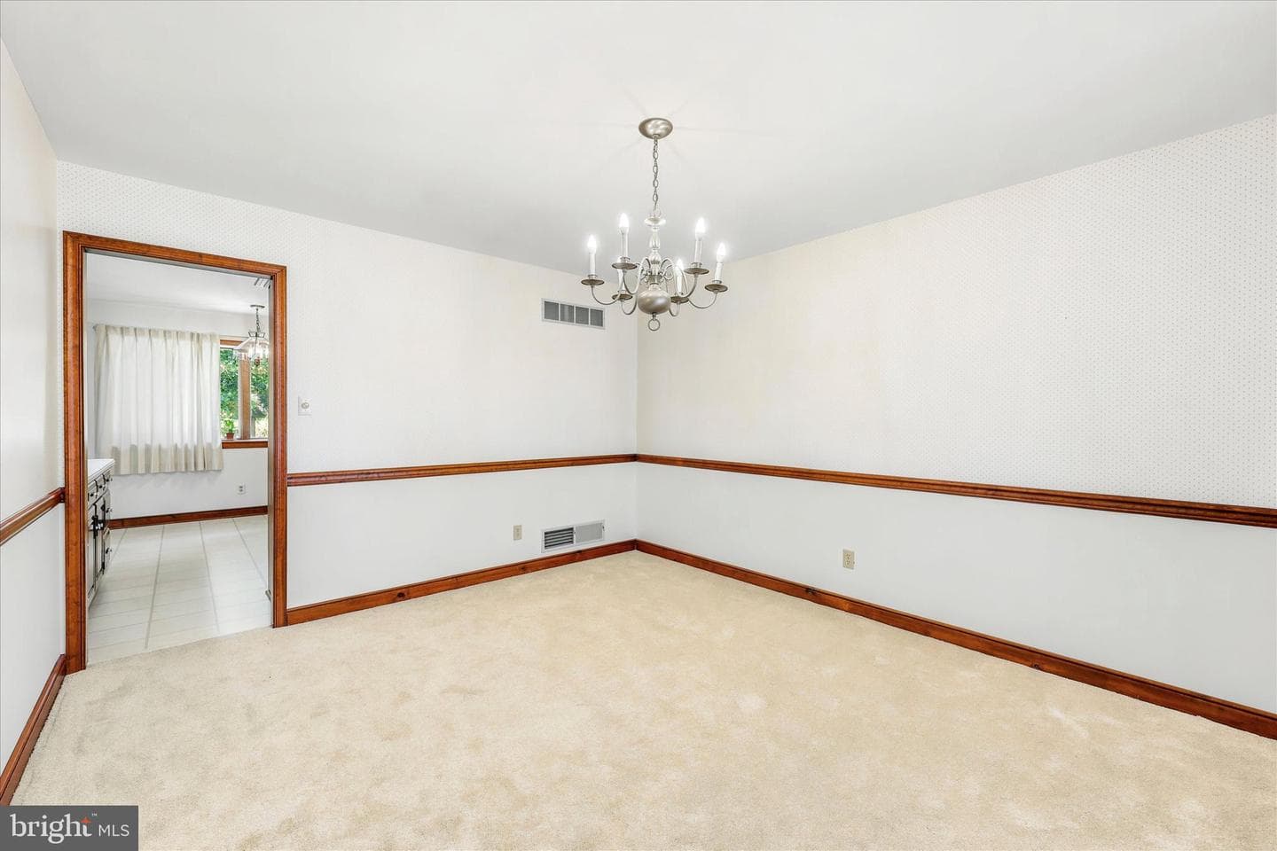 1295 Wakefield Ct Court photo 7