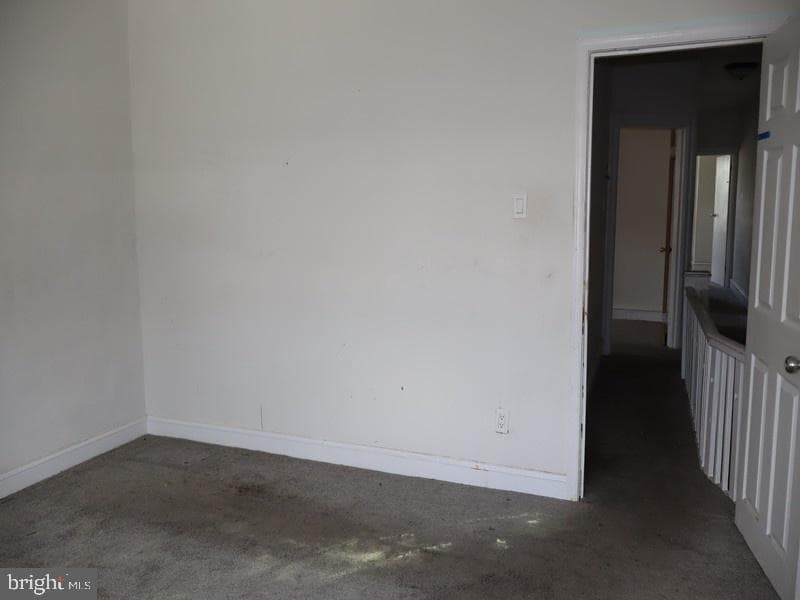 45 Golf Road photo 18