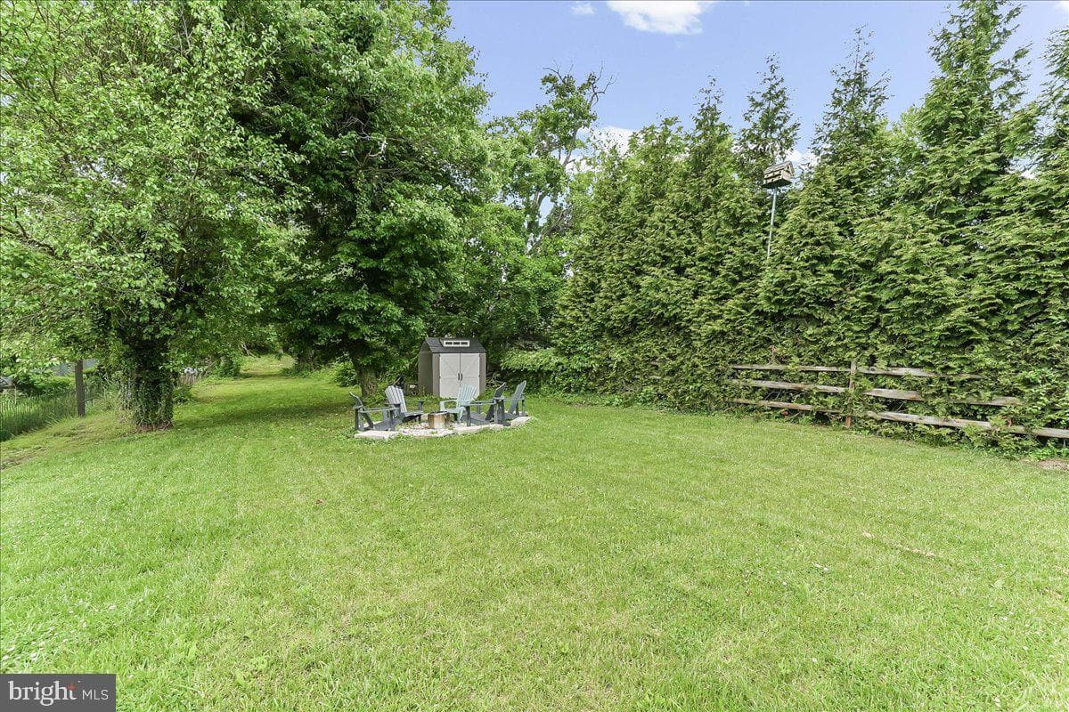 204 S Pennell Road photo 30