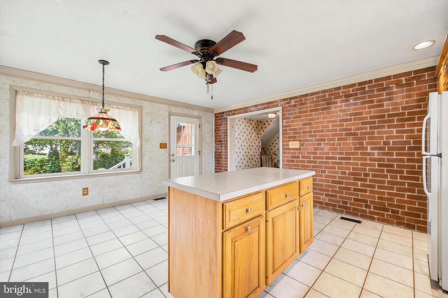 2916 Larkspur Lane photo 10