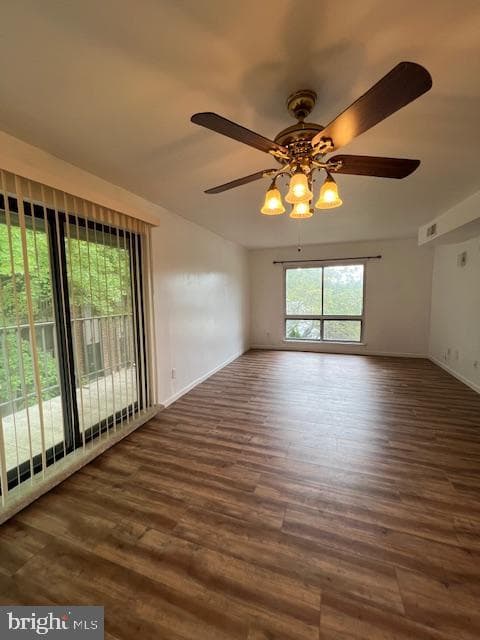 842 Putnam Blvd photo 3