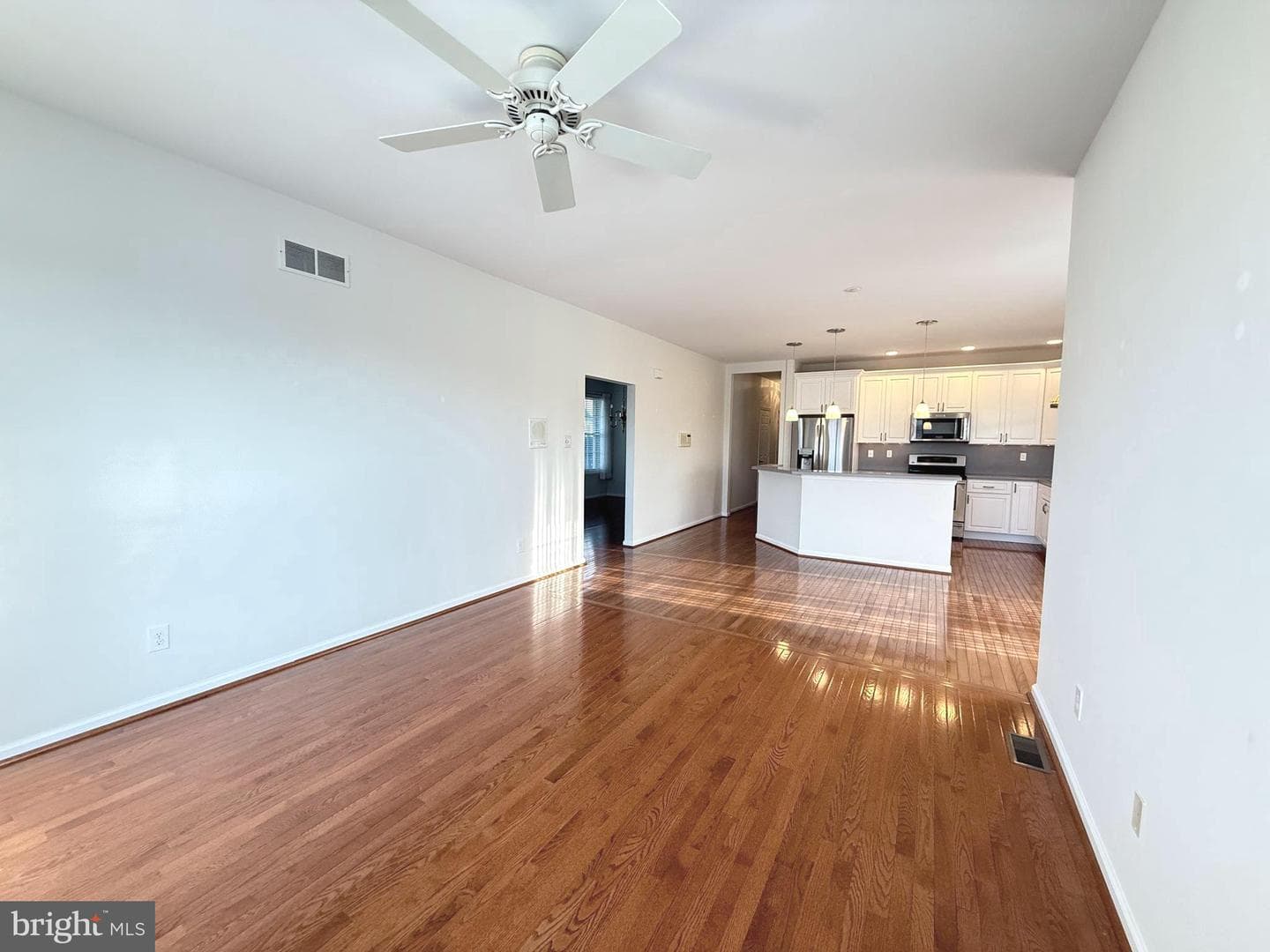 1525 Tack Place photo 15