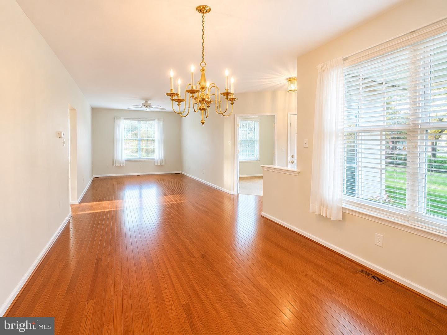 1525 Tack Place photo 9