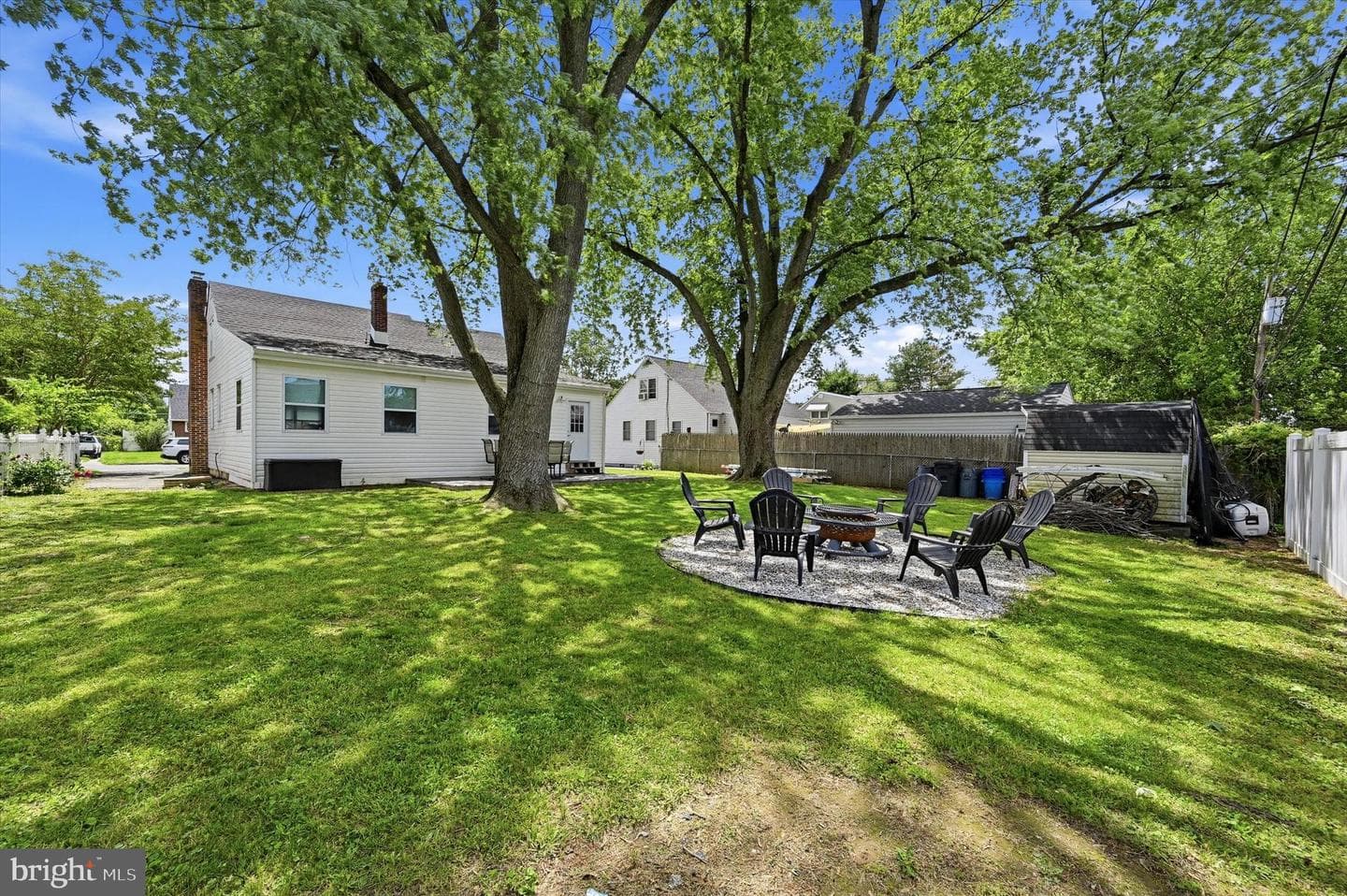108 School House Lane photo 32