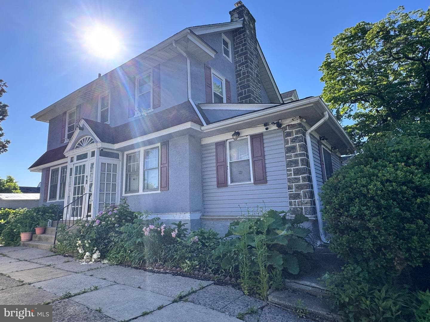327 Wayne Ave photo 5