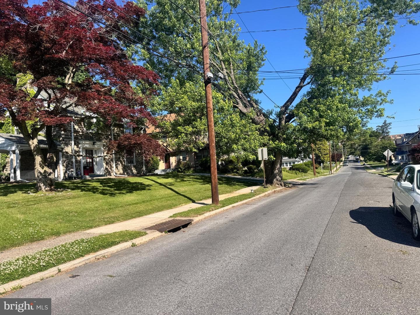 327 Wayne Ave photo 6