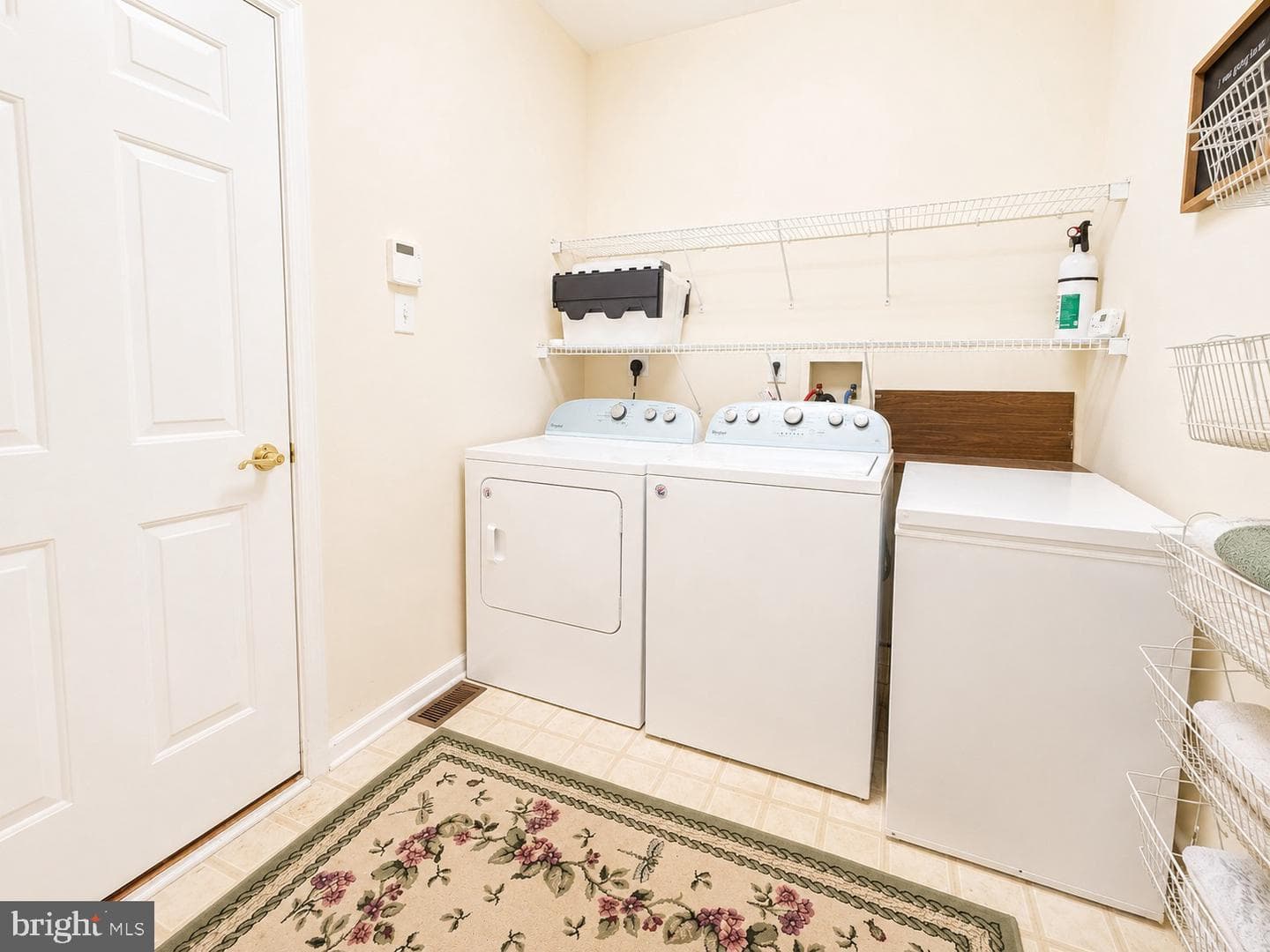 1648 Parkview Court photo 14