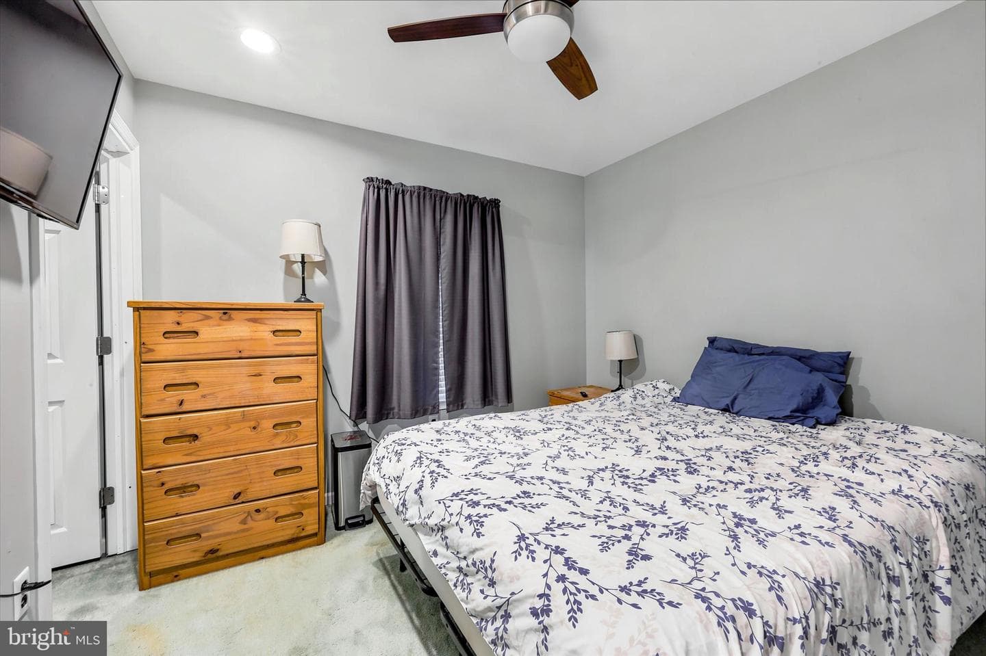 552 Heather Ln photo 20