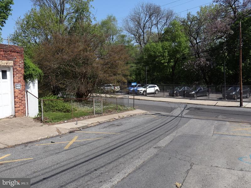 203 Hamilton Avenue photo 8