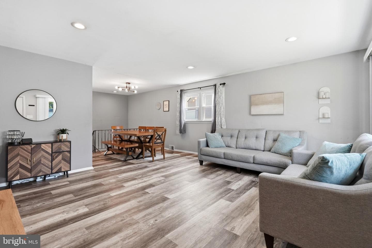 3703 John Drive photo 3