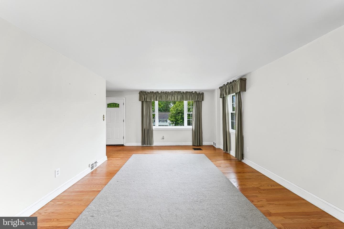 205 Plush Mill Road photo 10