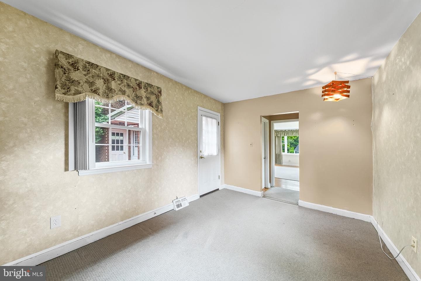 205 Plush Mill Road photo 13