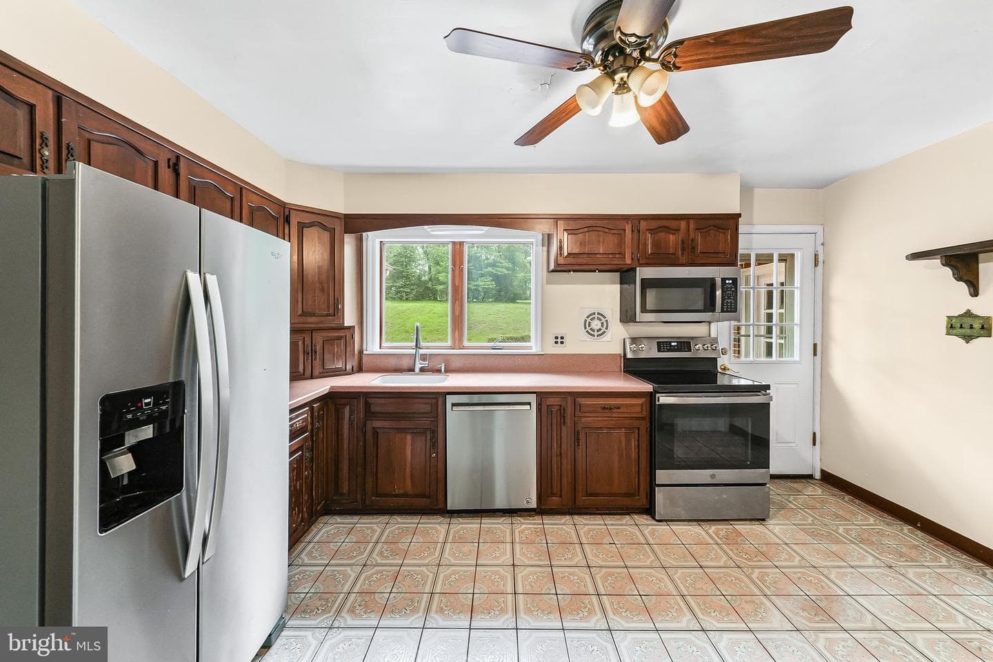 205 Plush Mill Road photo 16