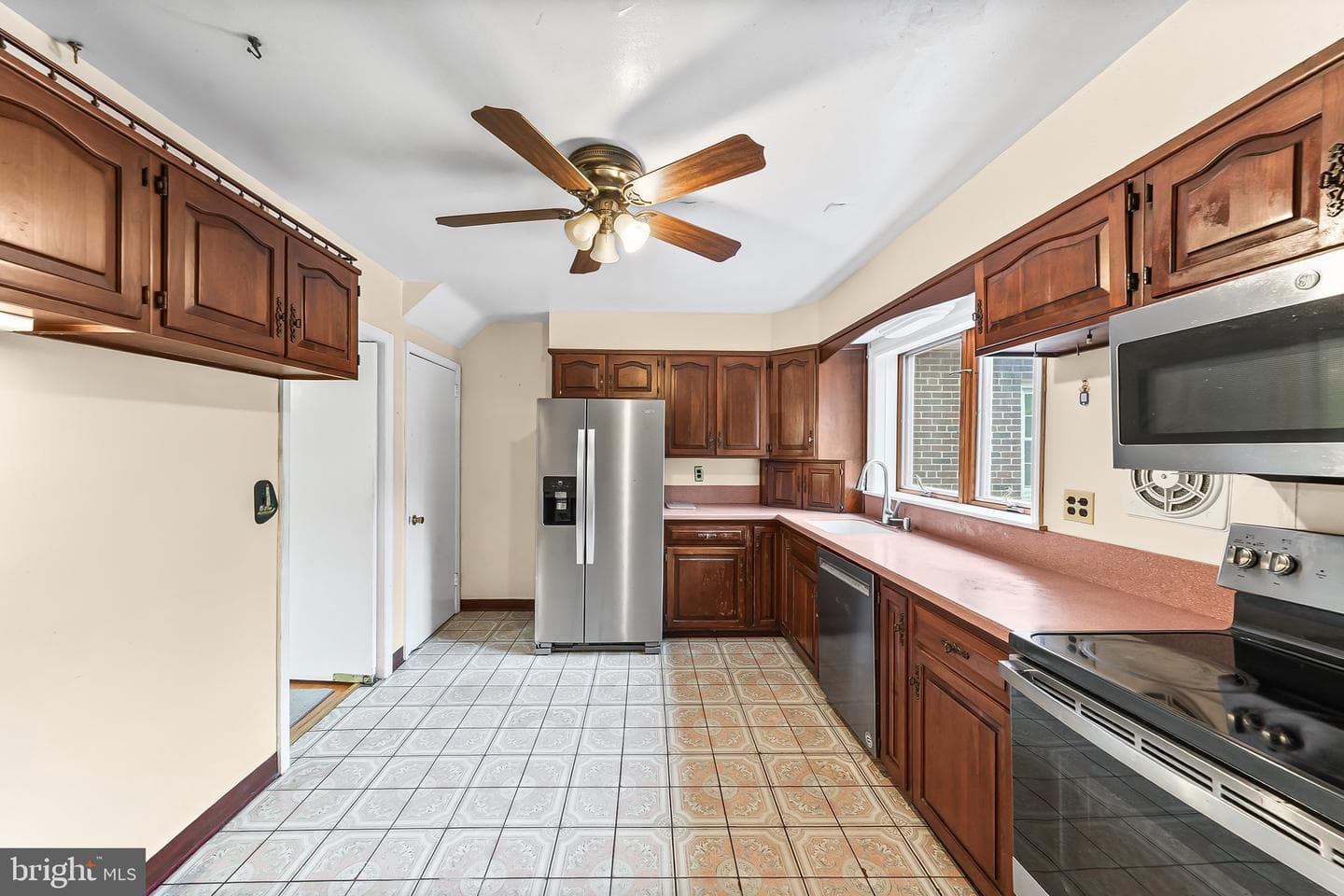 205 Plush Mill Road photo 18