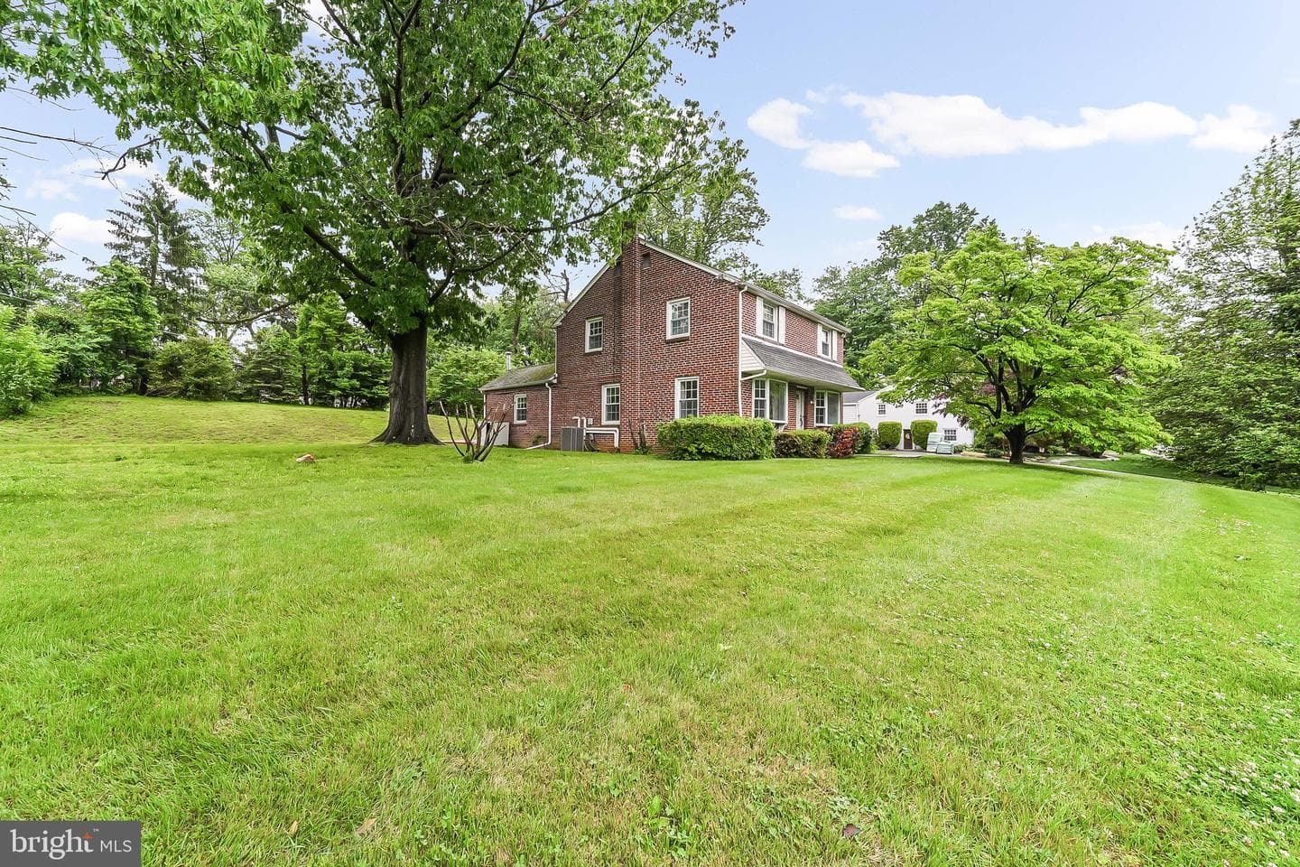 205 Plush Mill Road, Wallingford