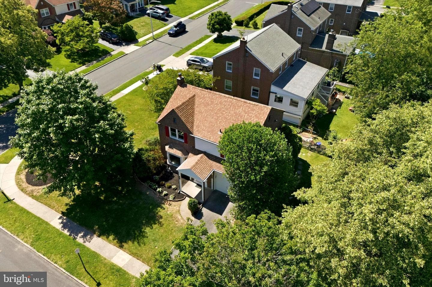 1801 Hawthorne Avenue photo 36